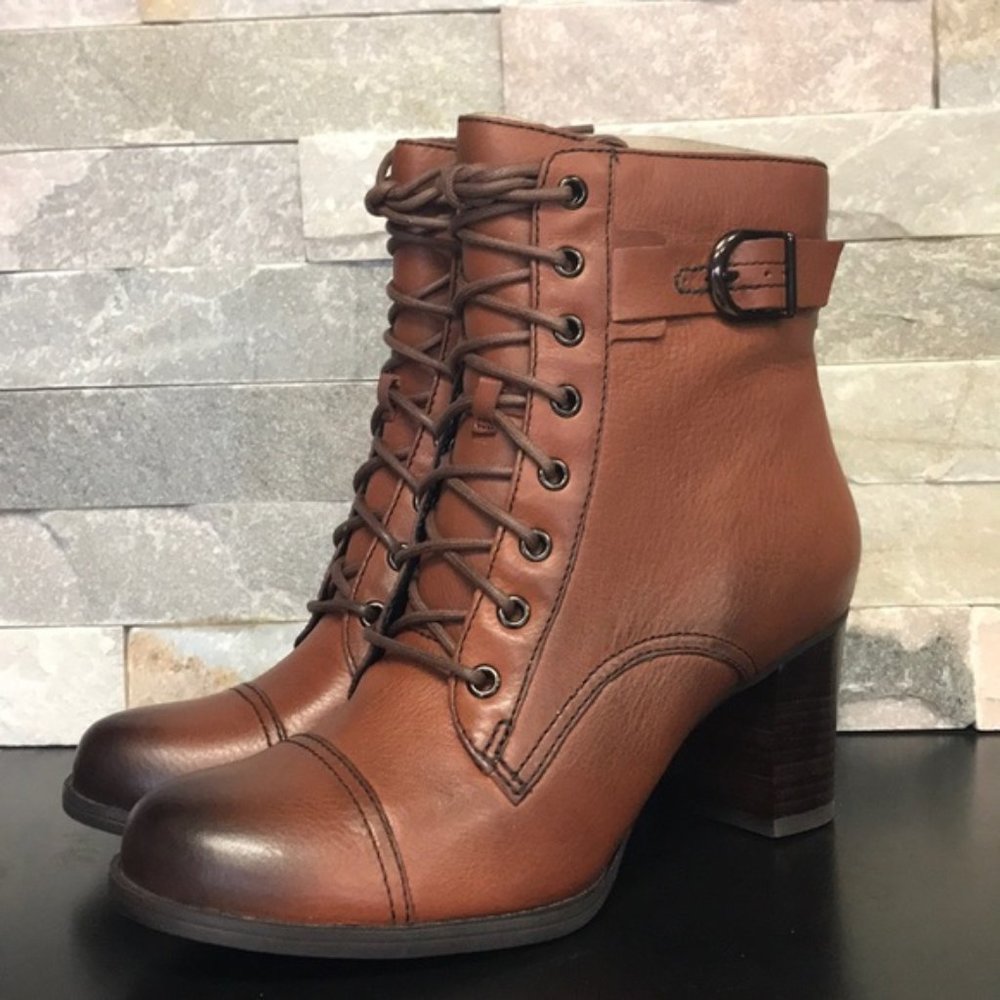 🎁  Clarks Women's Jolissa Gypsum Boot - Picture 8 of 12